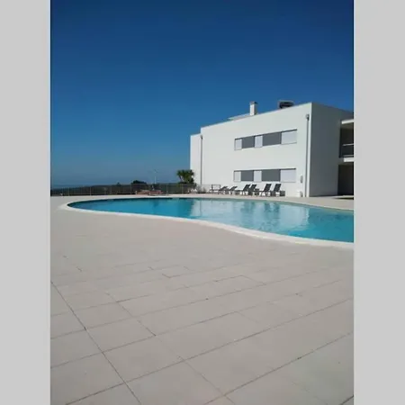 Gino's House Nazaré